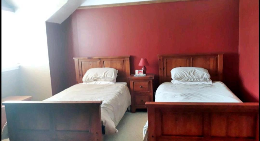 100 Year Old English Character House Hotel Timaru Habitación foto